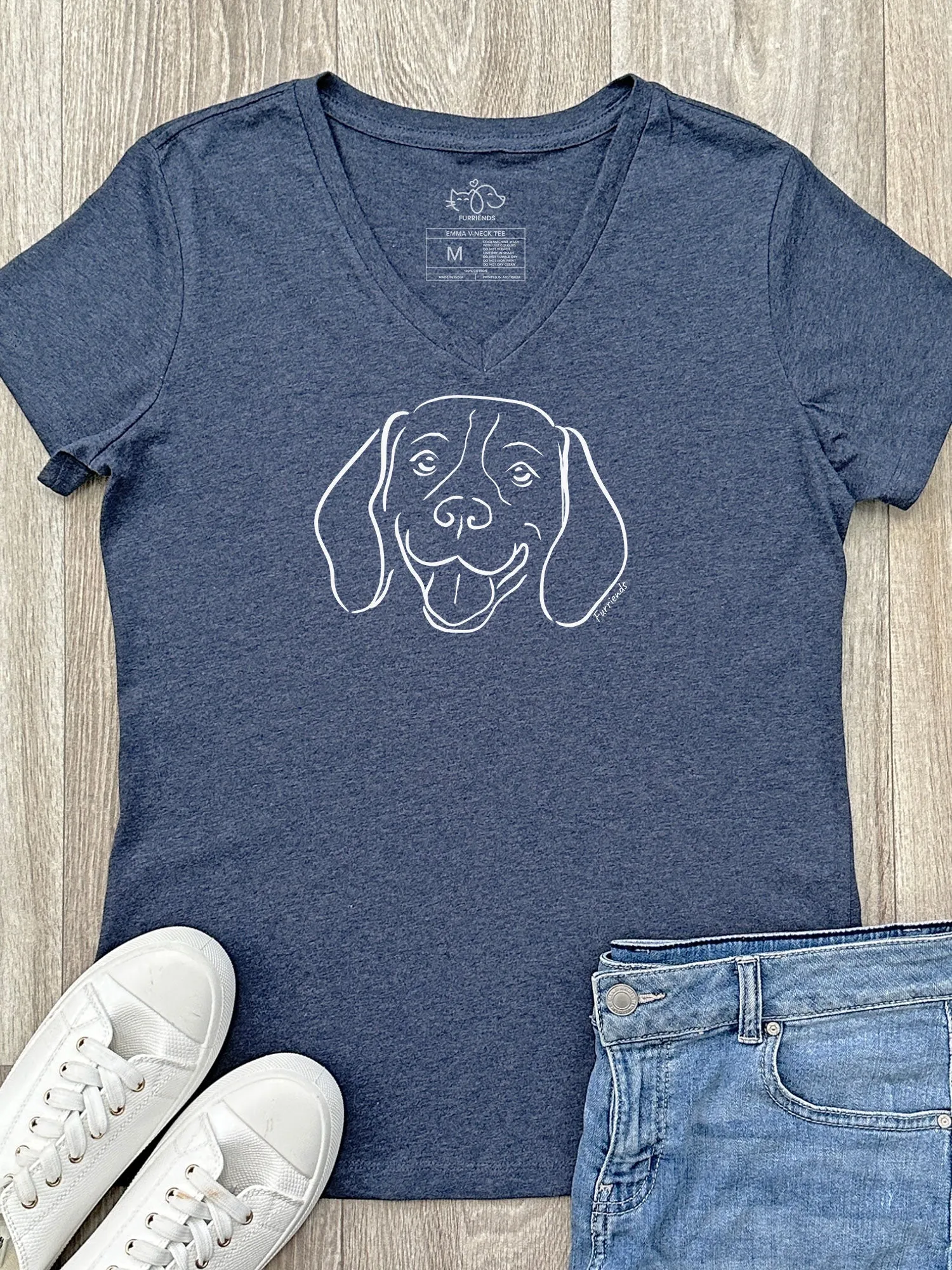 Beagle Emma V-Neck Tee