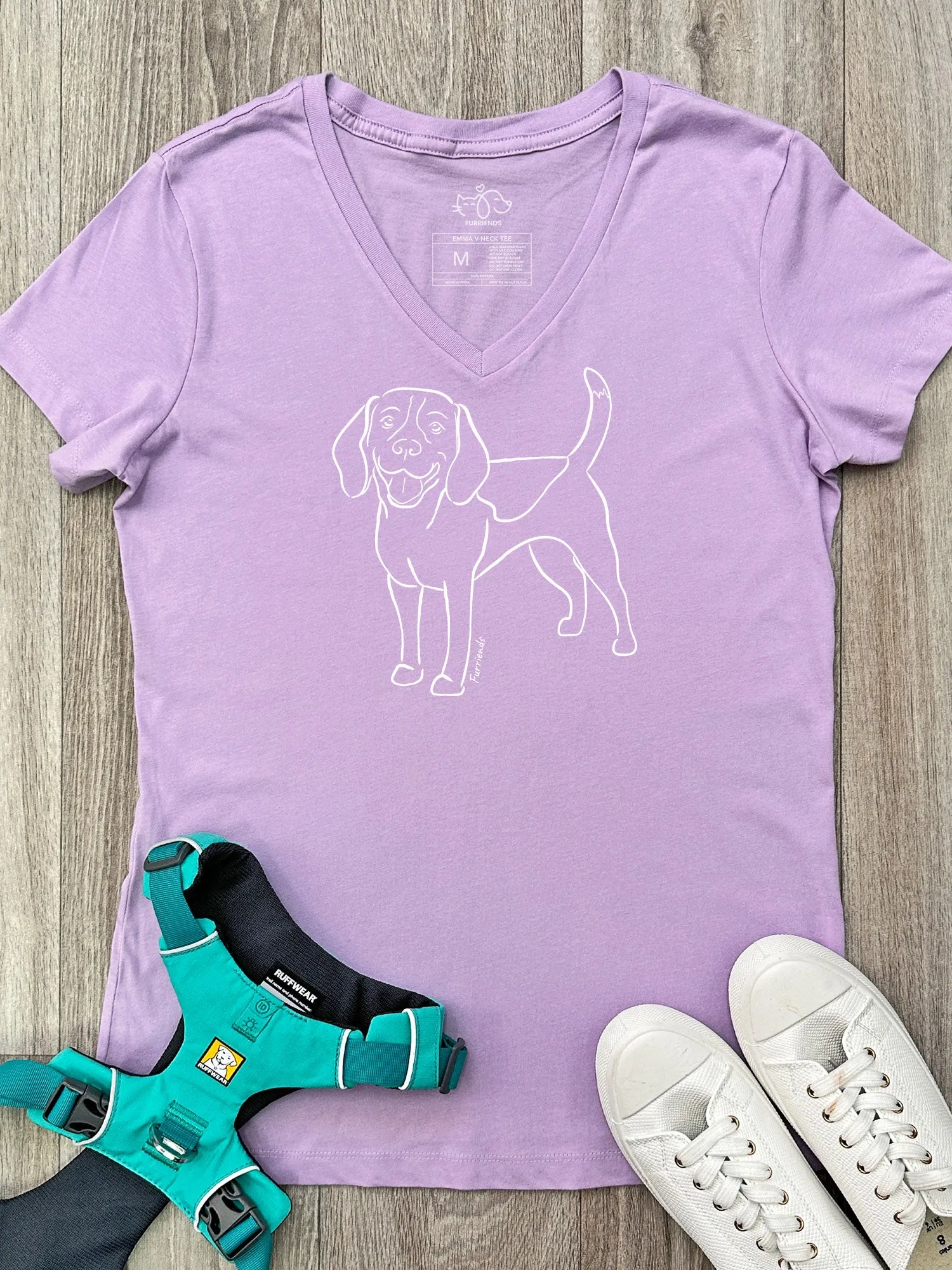 Beagle Emma V-Neck Tee