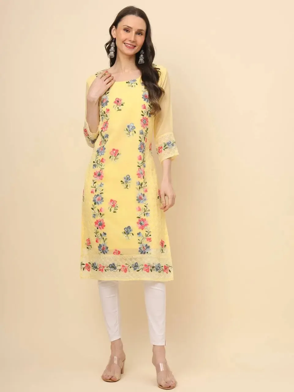 Beautiful Women's Lucknow Chikankari Kurti