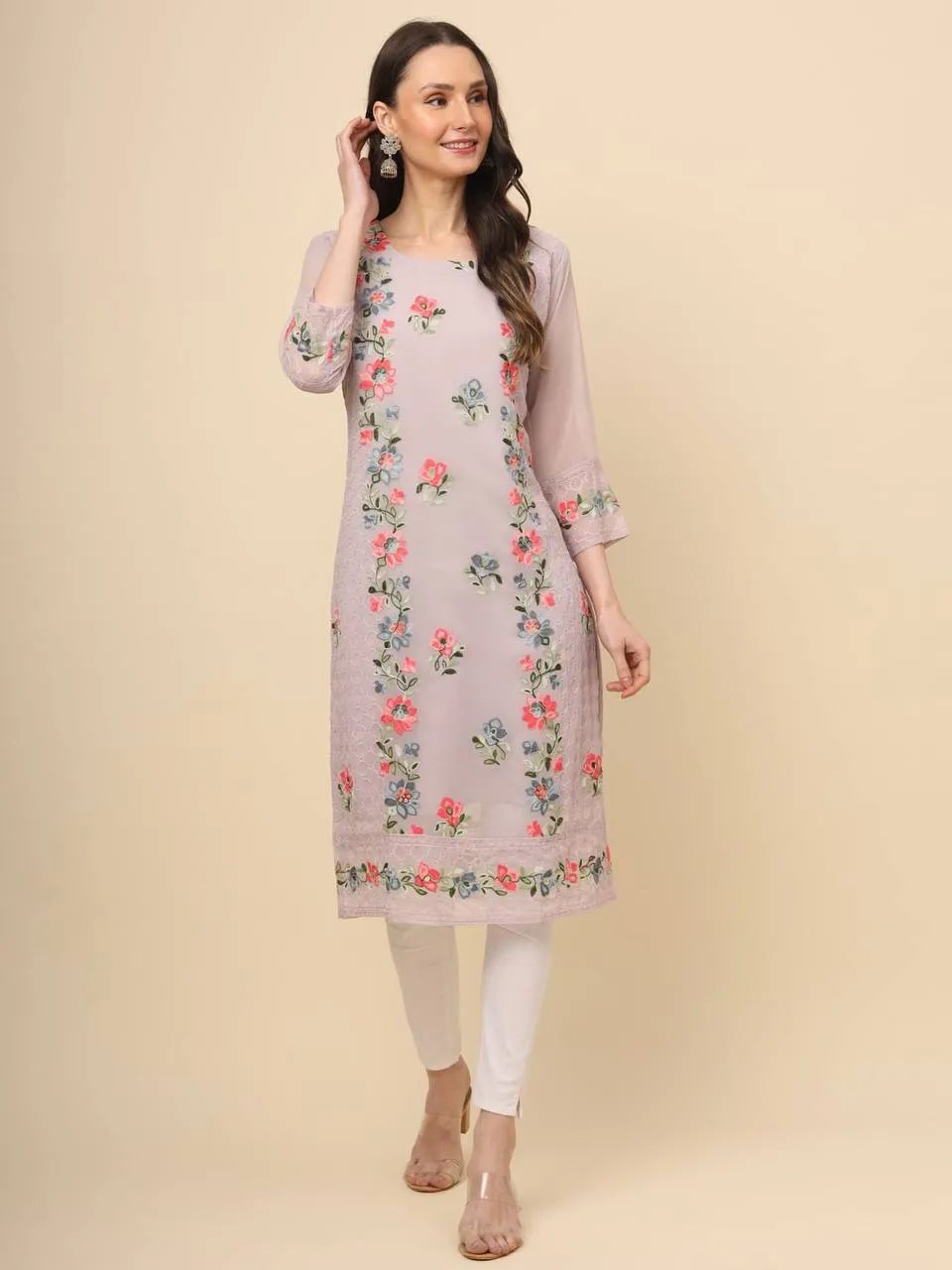 Beautiful Women's Lucknow Chikankari Kurti