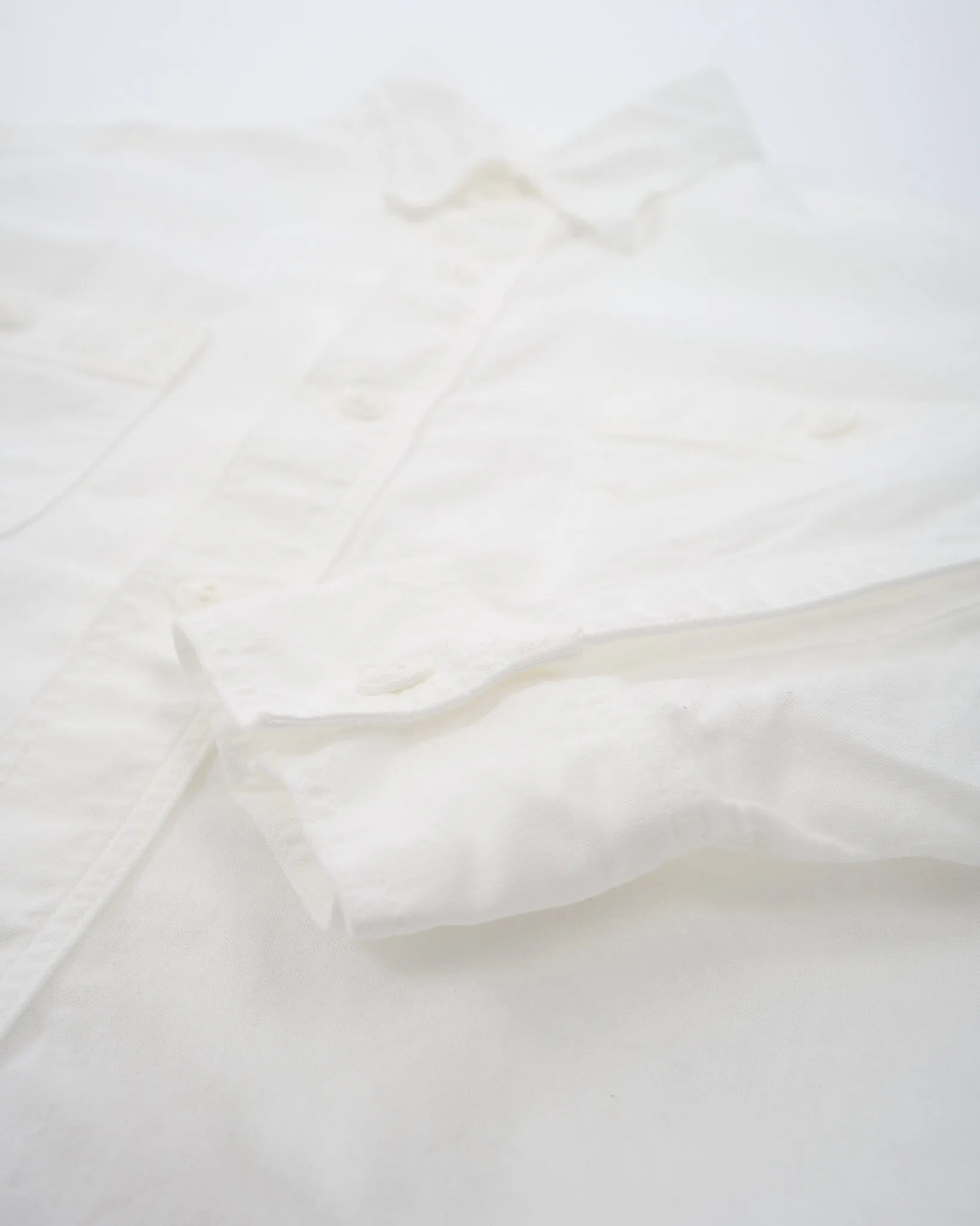 CHAMBRAY WORK SHIRT WHITE