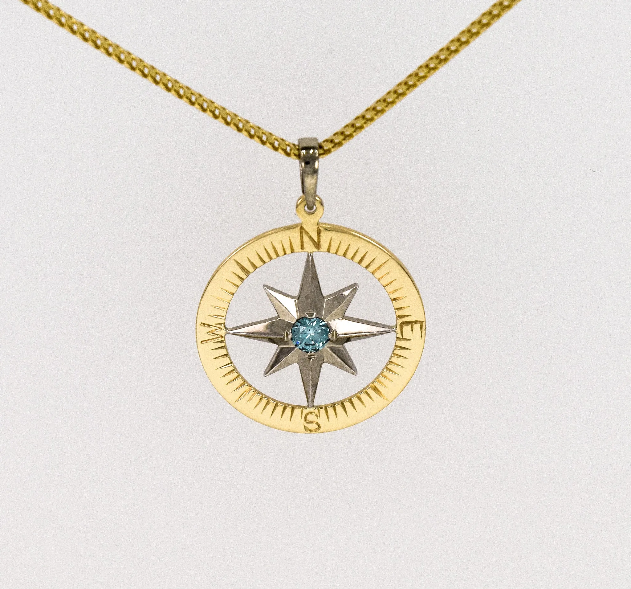 Compass Rose Classic Grande 14K Gold Hand-EngravedPendant