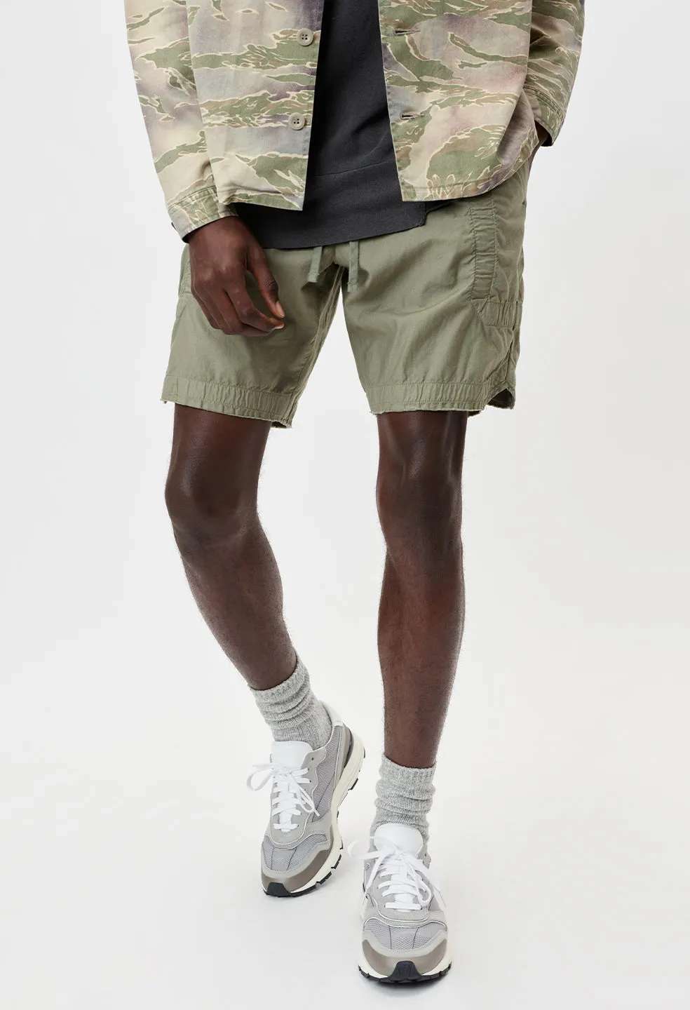 Cotton Poplin Frame Shorts / Olive