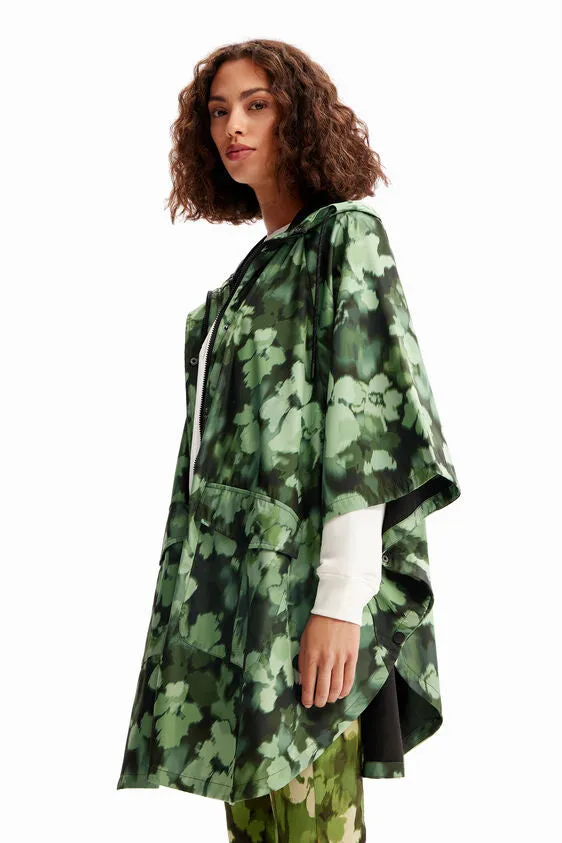 Desigual Fabric Poncho - Camouflage Floral Green