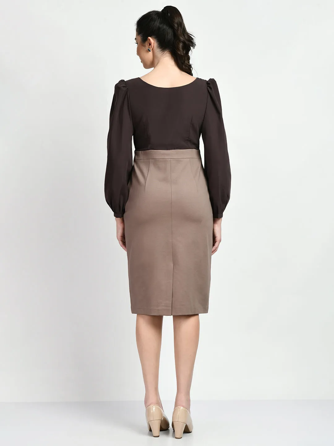 Exude Style Colour Blocked Sheath Dress (Camel Beige   Coffee Brown)