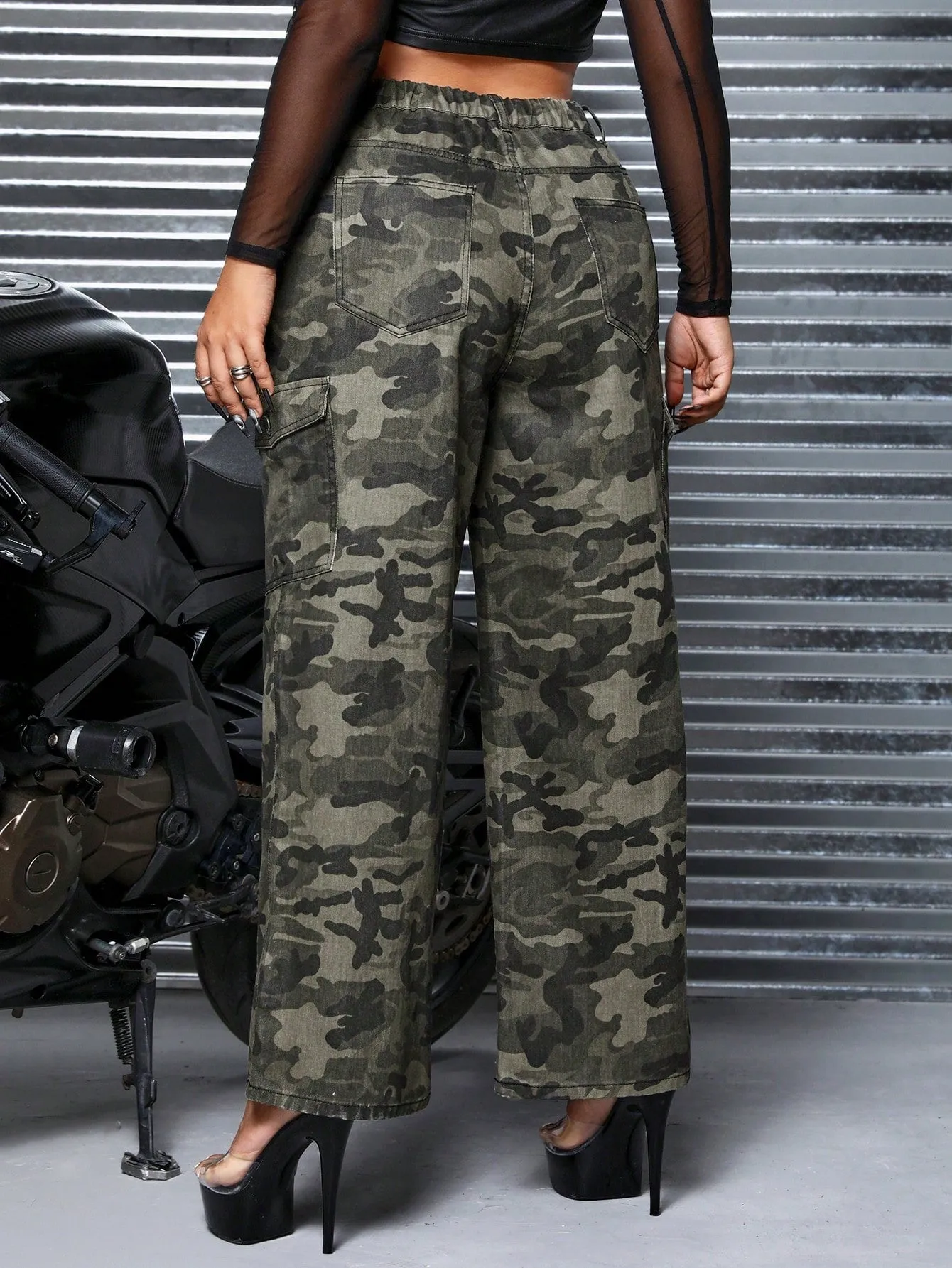 Plus Camo Print Wide Leg Jeans