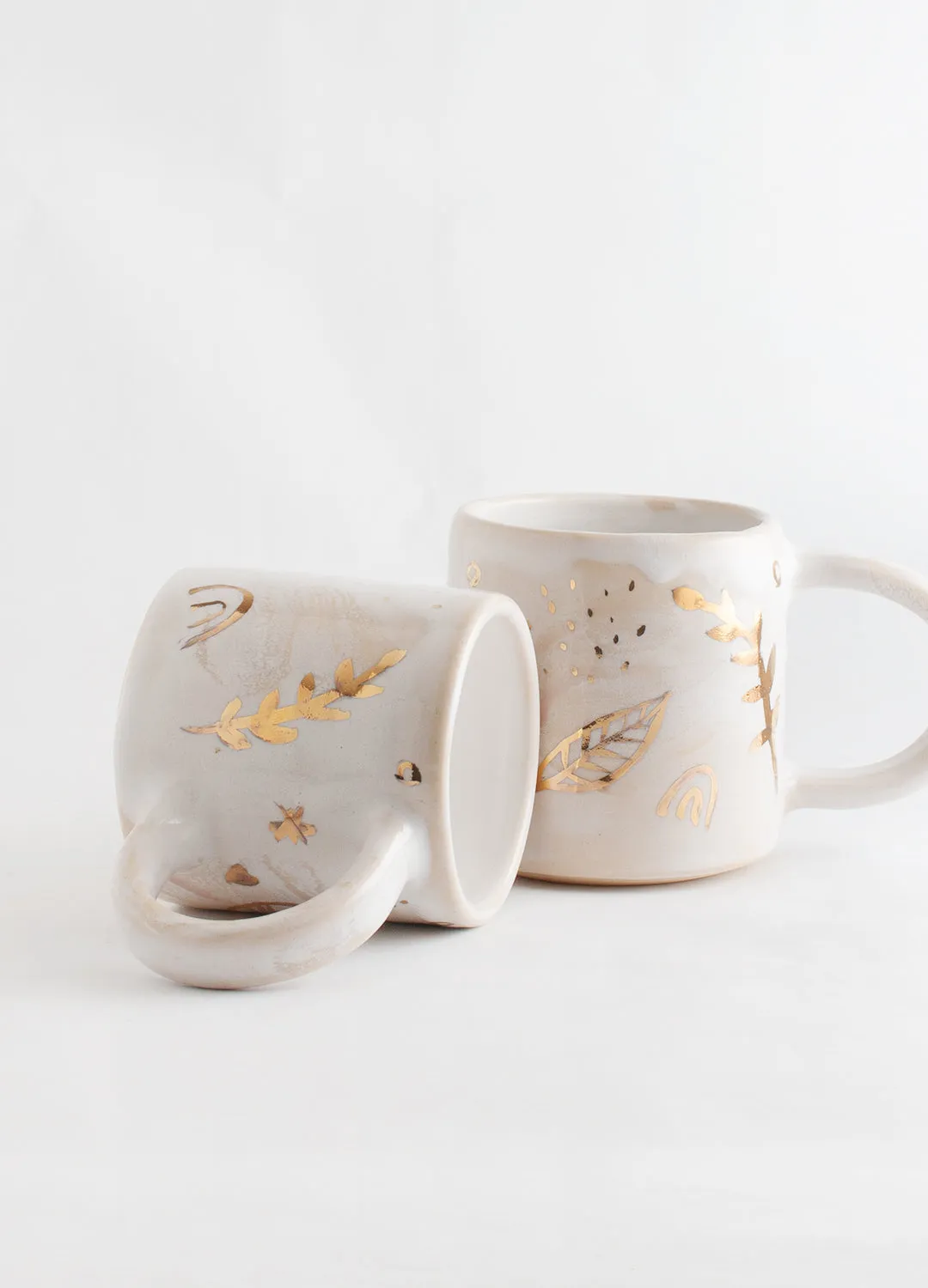 Snow Doodle Gold Large Mug