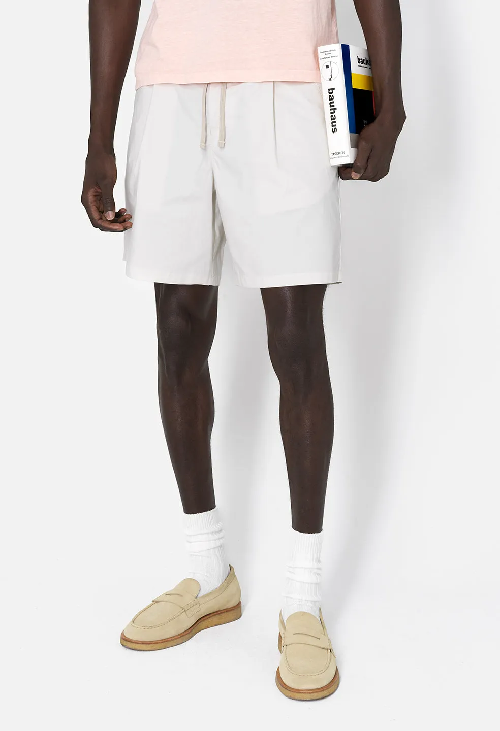 Studio Shorts / Light Khaki